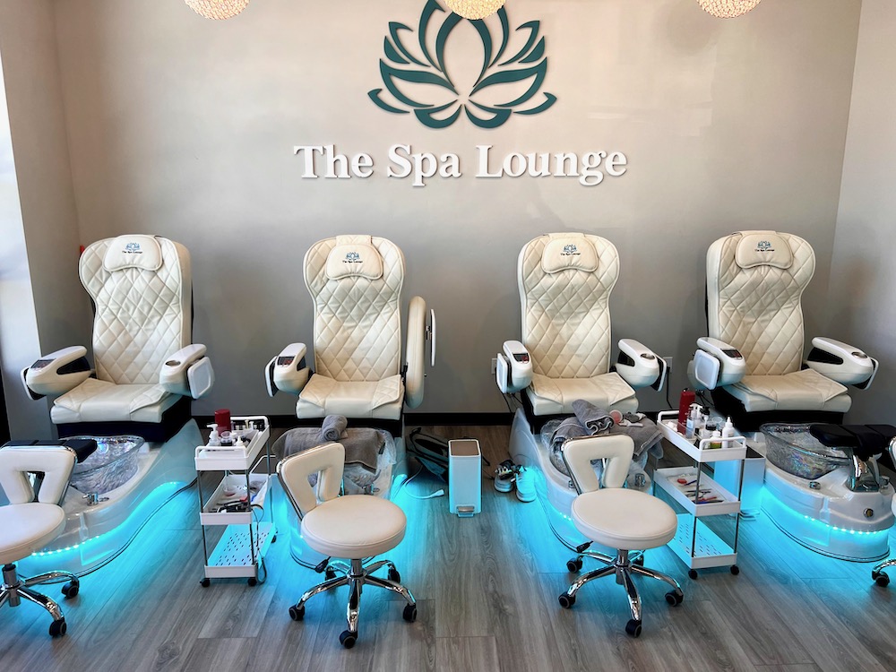 Luxury pedicure chairs